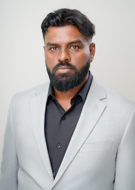 Nishanthan Gunapalan, Mortgage Agent, Level 2
